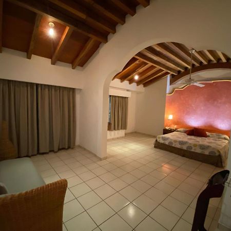 Hotel Boutique La Pergola مانزانيلو المظهر الخارجي الصورة