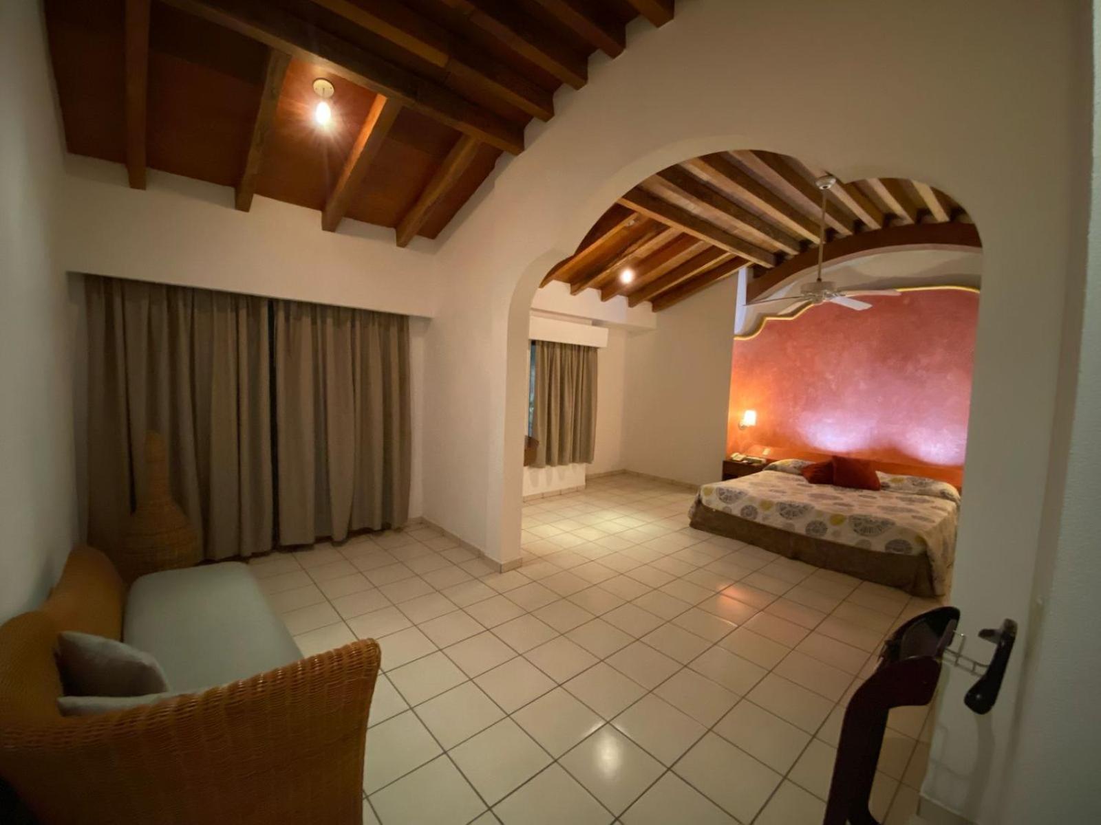 Hotel Boutique La Pergola مانزانيلو المظهر الخارجي الصورة